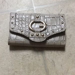 Guess wallet